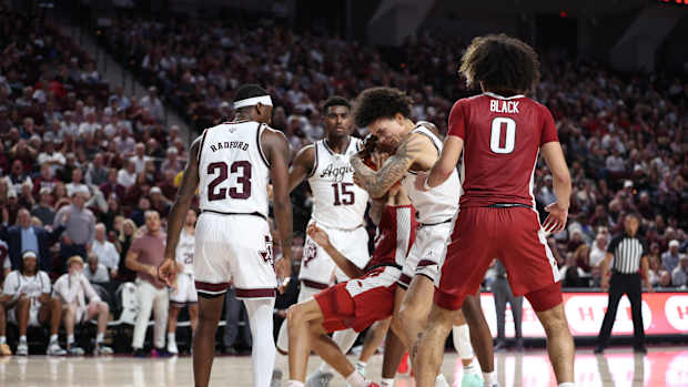 aggies razzorbacks 4